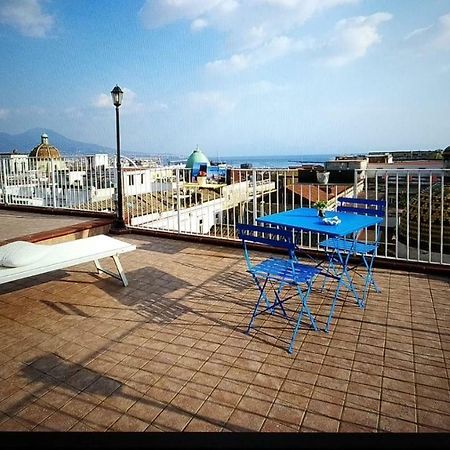 La Casa Sui Tetti Bed & Breakfast Napoli Ngoại thất bức ảnh